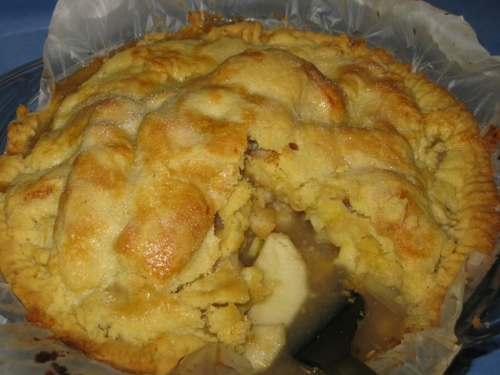 Pear, Apple and Cheddar Pie
