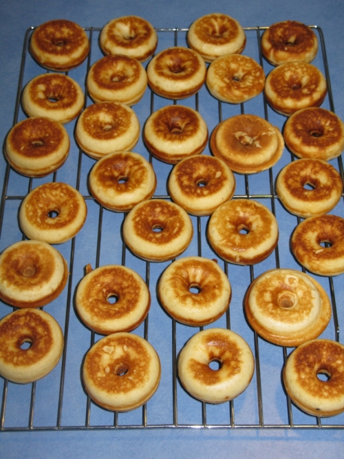 Mini Baked Doughnuts