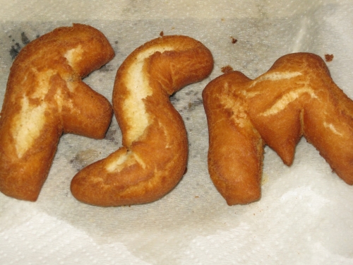 Daring Bakers Challenge - Cinnamon Sugar and Cherry Cola Doughnuts