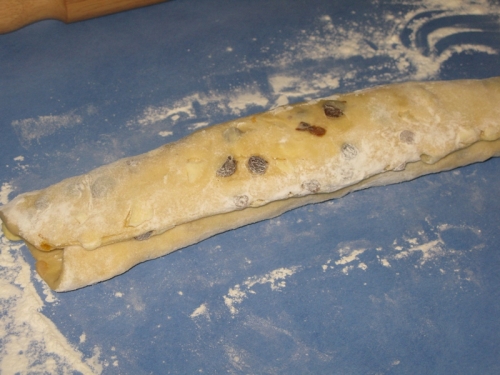 Daring Bakers Challenge - Christmas Stollen